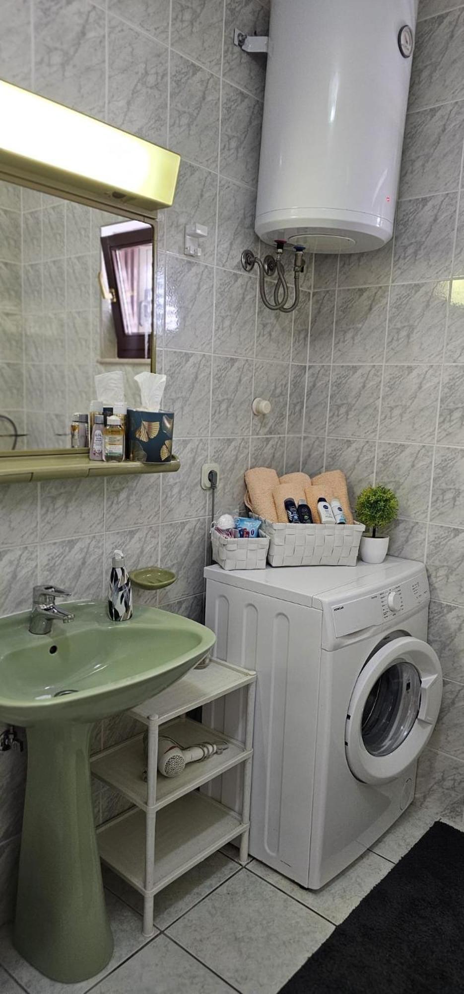 Apartman Pida Primosten Exterior photo